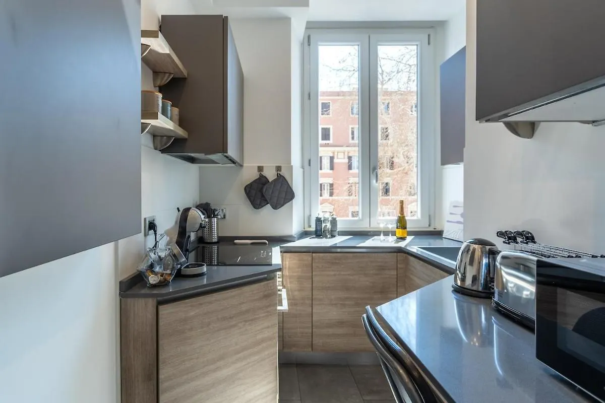 Apartment Pgrhome Giulio Cesare Rome